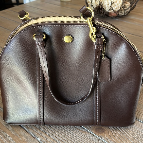 🤎Coach Crossbody🤎 - Picture 2 of 11